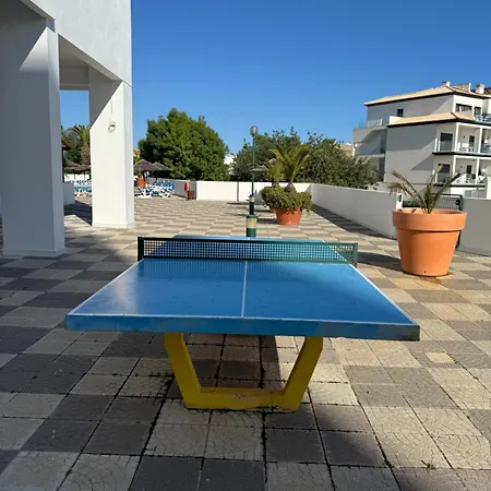 Cozy Sea View With Balcony & Access Apartamento